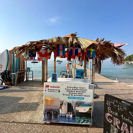 Ae Himara, Your Vacation Place